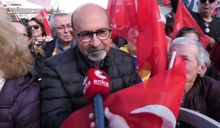 CHP’nin “Millet İradesine Sahip Çıkıyor” mitingine katılan emekli: Ev hapsi vermişler bize. Evimizden bir yere gidemiyoruz