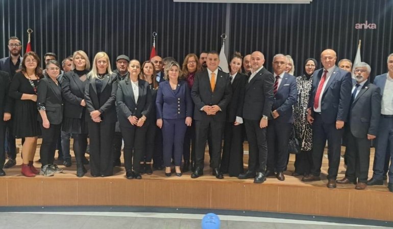Yerli ve Milli Parti, İzmir bölge toplantısını gerçekleştirdi