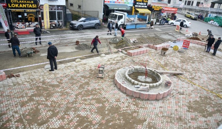 Giresun Belediyesi, Çıtlakkale’de meydan düzenleme çalışmalarına devam ediyor