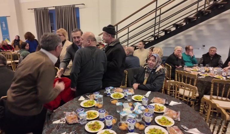 Eskişehir Tepebaşı’nda Belediye Başkanı Ataç, engelli bireyler ve ailelerle buluştu