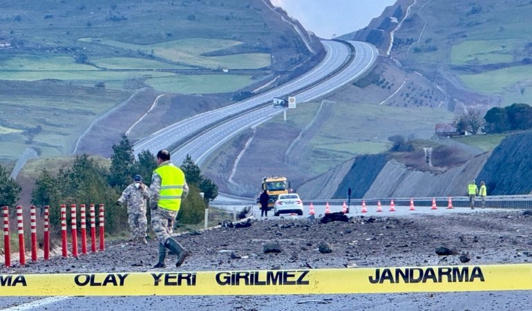F-16 uçağının düşmesi sonucu şehit olan Pilot İbrahim Bolat, İzmir’de son yolculuğuna uğurlanacak