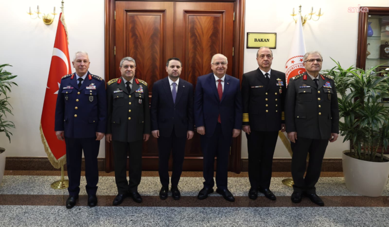 Bakan Güler ve komuta kademesinden Adalet Bakanı Gürlek’e ziyaret